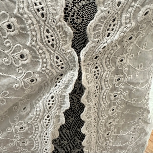 Anthropologie TINY White Eyelet Lace Embroidered Long Sleeve Cardigan Size S - Picture 6 of 16